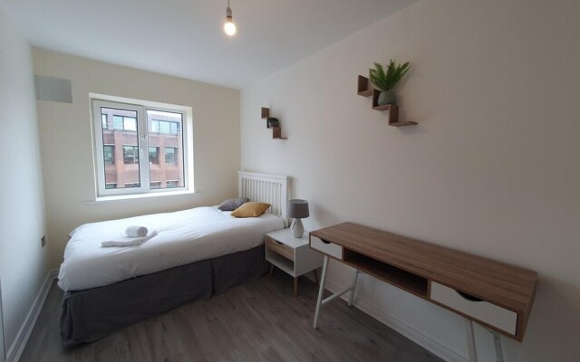Modern 1-bedroom Close to the Liffey