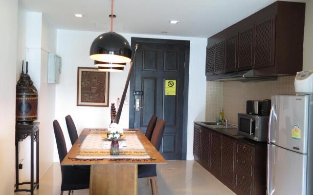 6 38 Top Floor 2 Brs 2baths 1km Walking To Beach