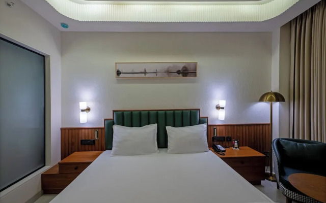 Hotel Idyllic Inn