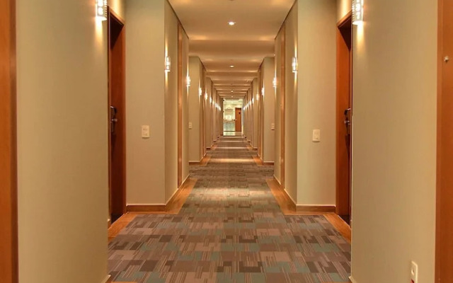 Hotel Matão Othon Suites