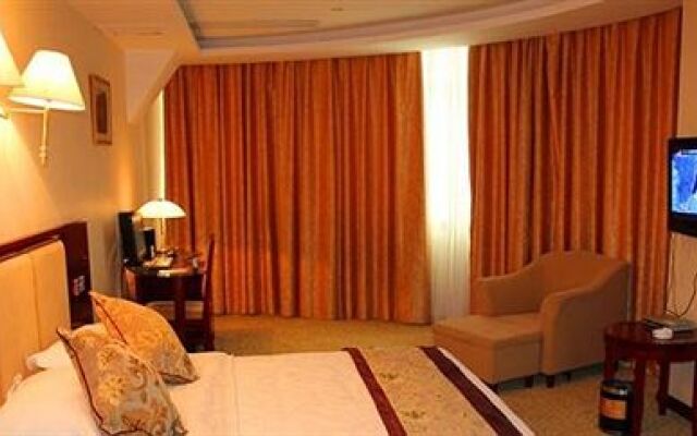 B-energy Hotel - Yichun