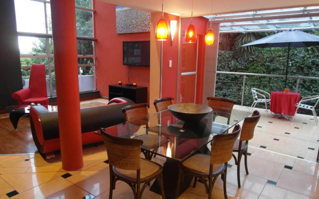 Redsquare Home