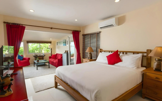 Boujis Boutique Resort