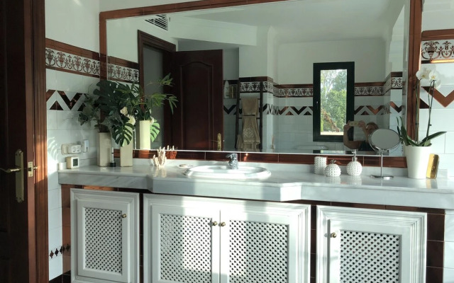 Villa Boutique Banus