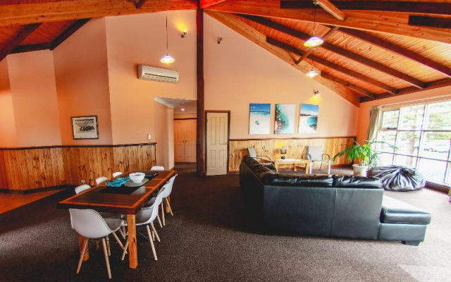 Yot Spot Holiday Apartments