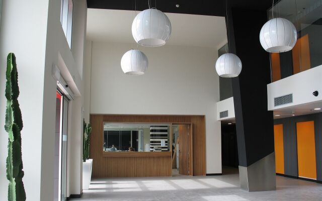 Vertice Roomspace Madrid