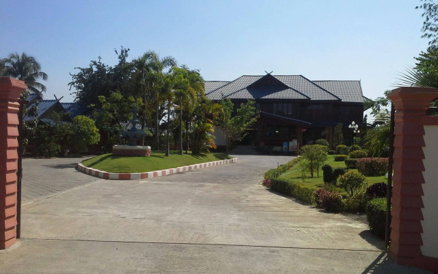 Suandarbporn Resort Mae Sot