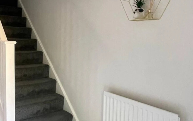 Lovely 2-bed House in Rochester