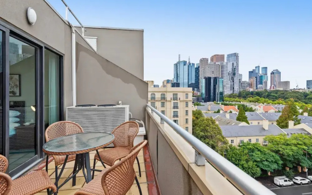 Spacious 3-bed Apartment by the MCG