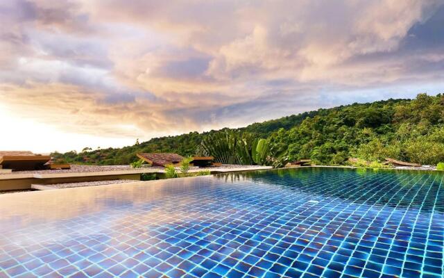 "designer Panoramic Seaview 2br Pool Villa Naithon Beach"