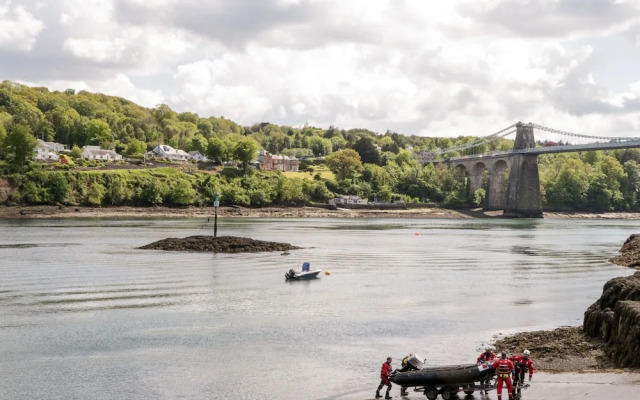 17 Ffordd Gwenllian