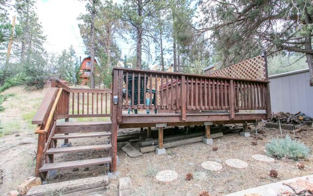 Serenity Slopes by Big Bear Cool Cabins