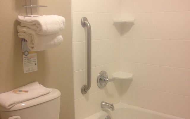 Quality Inn Duncan Hwy 81