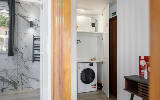 Premium Quiet Apt, Funchal Seafront | Oceanbreeze