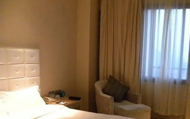 CYTS Shanshui Fashion Hotel (Chibi Xinjiekou Commercial Street)
