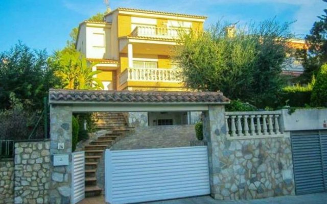 Villa with 4 Bedrooms in Cunit, with Wonderful Sea View, Private Pool, Enclosed Garden - 700 M From the Beach