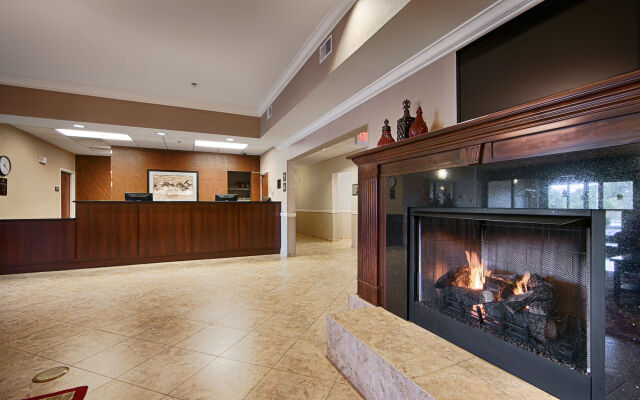 Best Western Plus Louisa