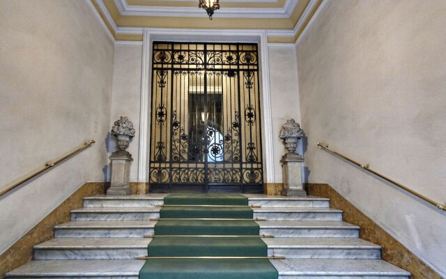 Accademia Suite in Prime Location