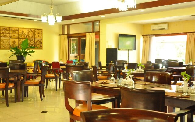 Patra Cirebon Hotel & Convention