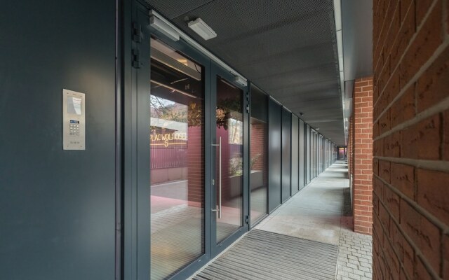 Modern Studio in the Centre by Renters