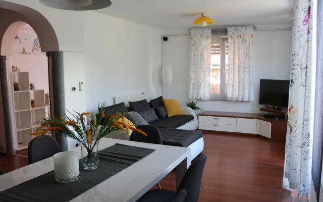 Nona Lili apartment