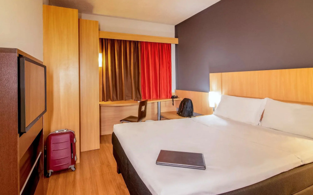 ibis Petrolina