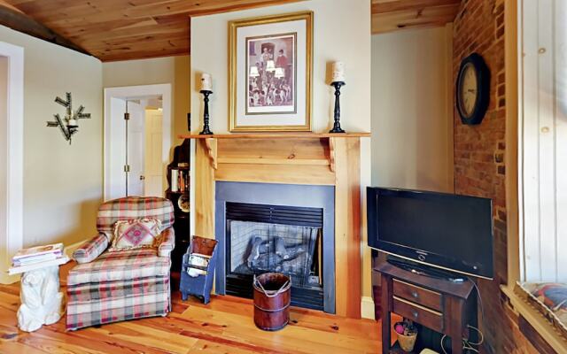 146 North Main - 2 Br Condo