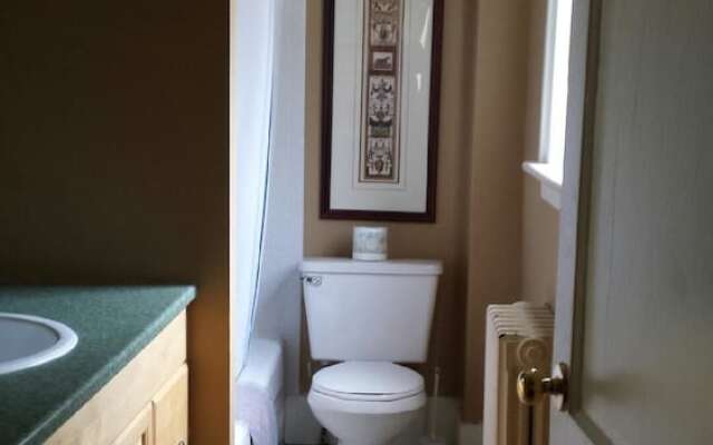 St. Vincent Row Suites