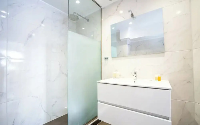 Athinais Suites