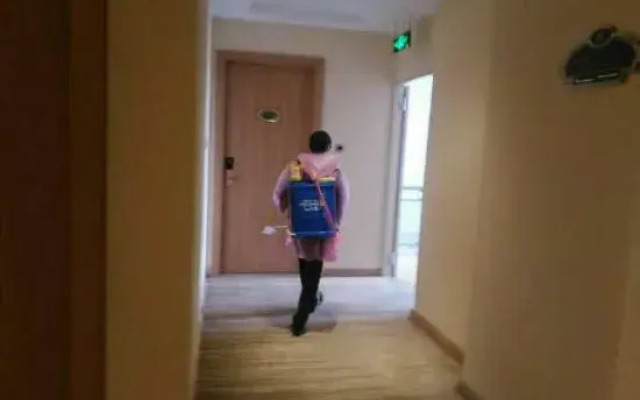Vienna Hotel (Nanning Anji Wanda 33rd Middle School Subway Station)
