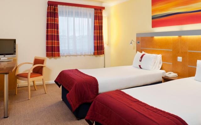 Holiday Inn Express London Golders Green (A406)