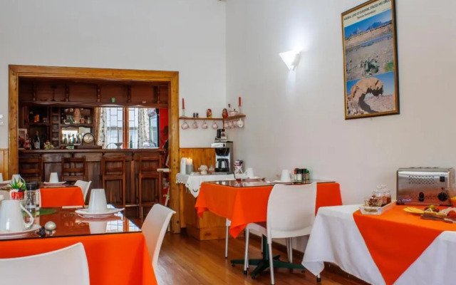 Haus Garnison Bed & Breakfast