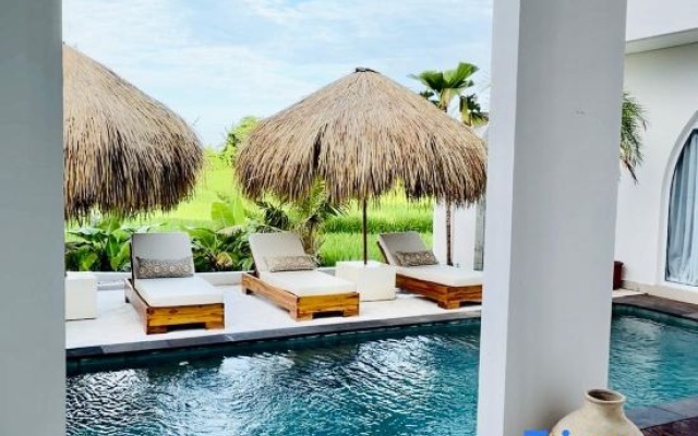 Villa Manne – 3BR Private Pool Mediterranean Villa – Pool – Pandak Gede