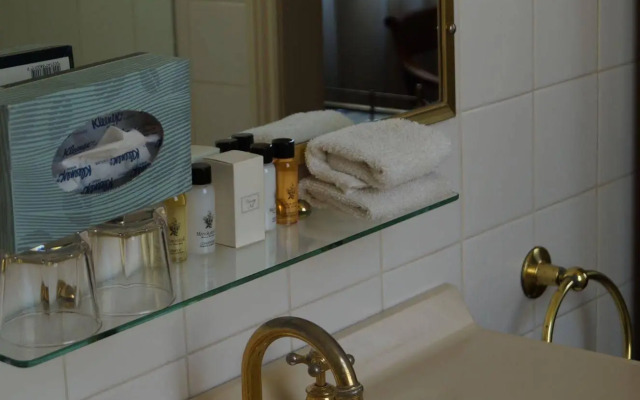 Manor Boutique Hotel