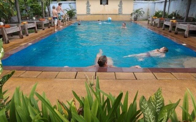 Our Joint Hotel & Guesthouse