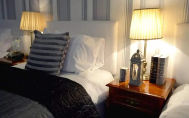 Woodfield House Hotel