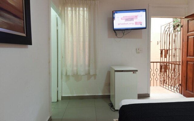 PH 19 Guesthouse Hotel in Gazcue