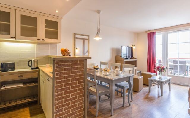 Norman-style Apartment With Beautyful Panoramic Views