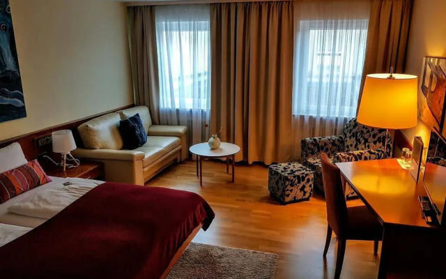 Maxhotel