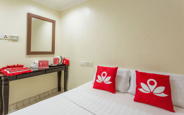 ZEN Rooms Raja Laut