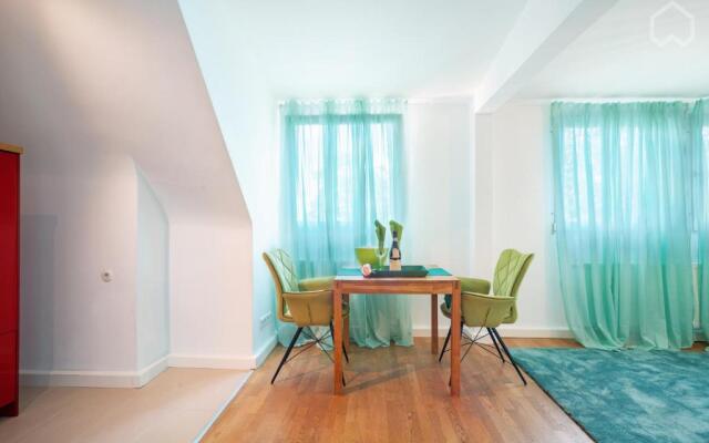 Glamour Apartment