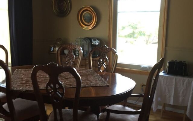 Elevate Rooms Harmony House B&B