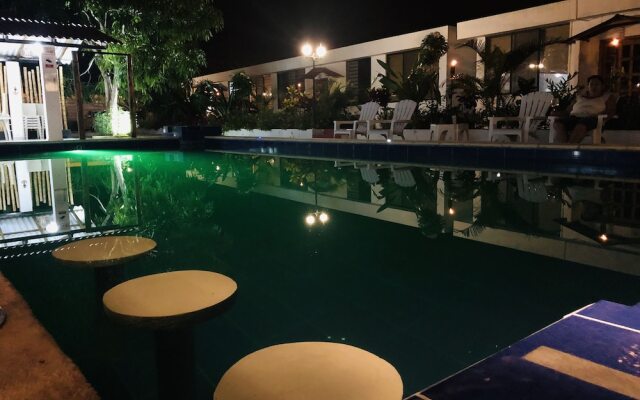 Costa Esmeralda Private Hideaway