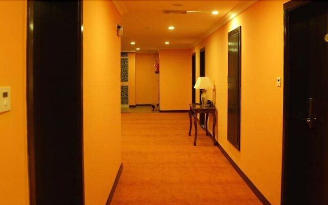 Nazra Hotel