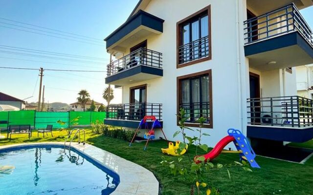 Villa121