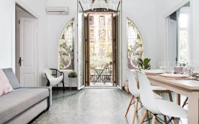 BCN Aveneu Apartments