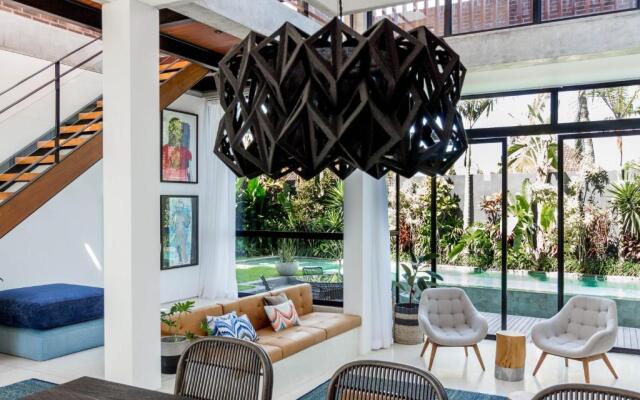 Villa Pakuk by Alfred in Bali