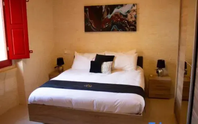 Kenn - 4 bedrooms (sleeps 8+2 kids) Gharb village
