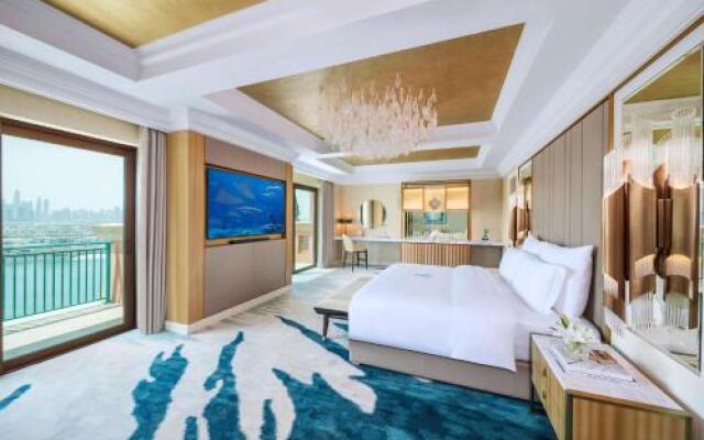 Palm Beachfront Estate Sunset Atlantis views