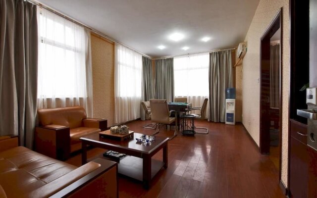 Meigaohua Business Hotel